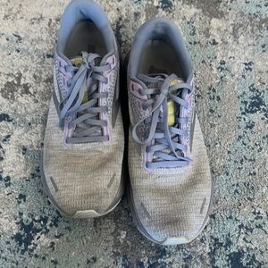 Brooks Ghost 14 size 11 running shoe